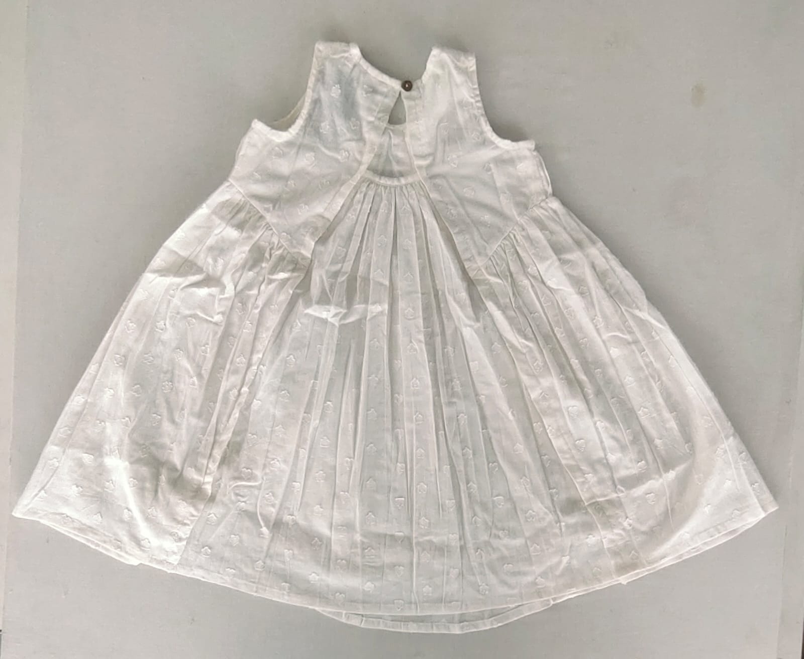 White Solid Color Heart Dobby Pintuck Gathered Dress dress & diaper cover Yo Baby India