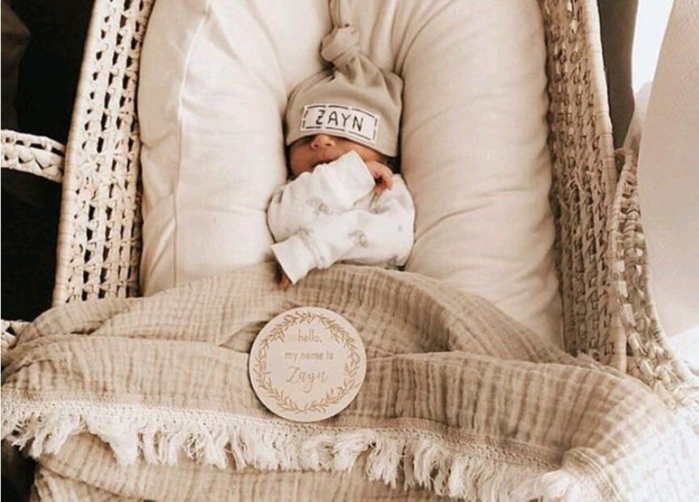 Cotton Muslin Swaddle/Towel With Fringe Lace Detail Blanket Yo Baby Wholesale