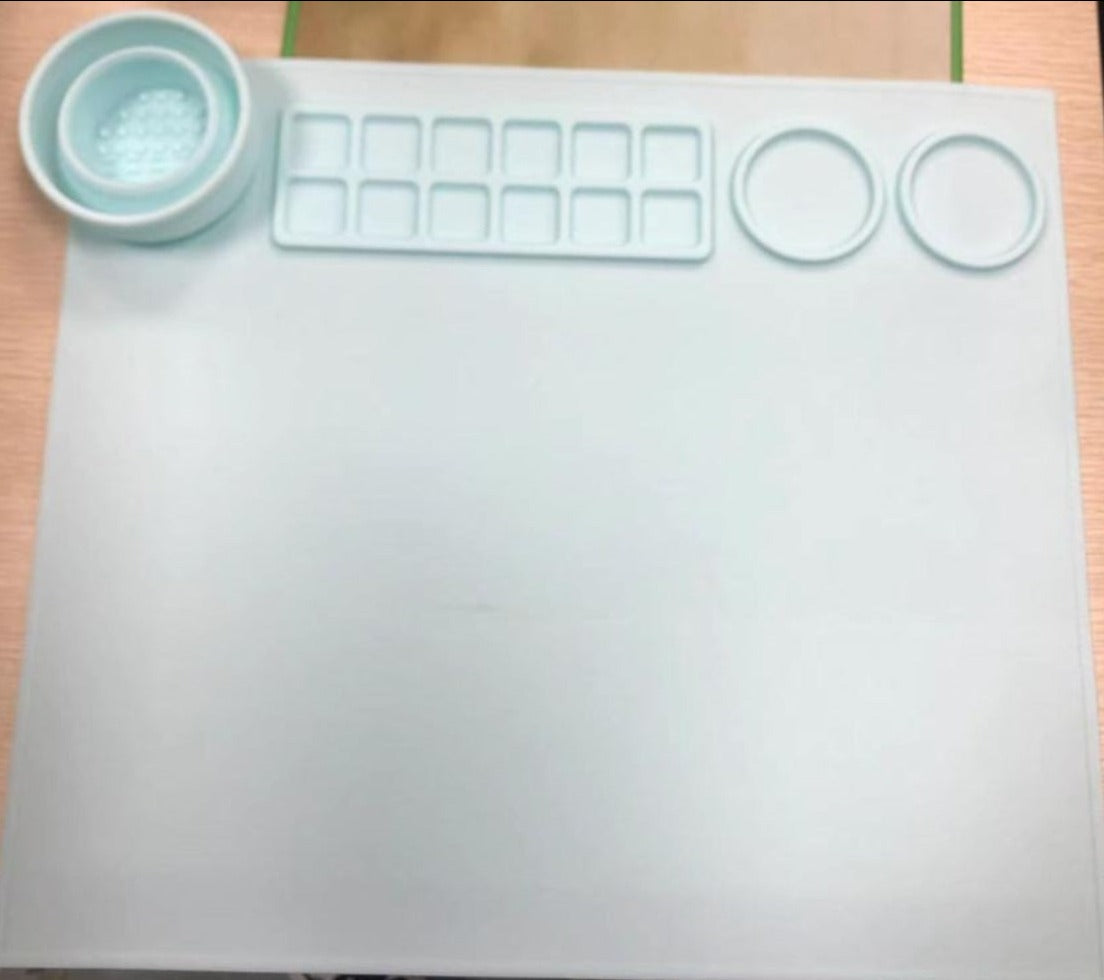 Pre Order - Silicone Arts & Craft Mat with Collapsible Cup Feeding Set Yo Baby Wholesale Blue