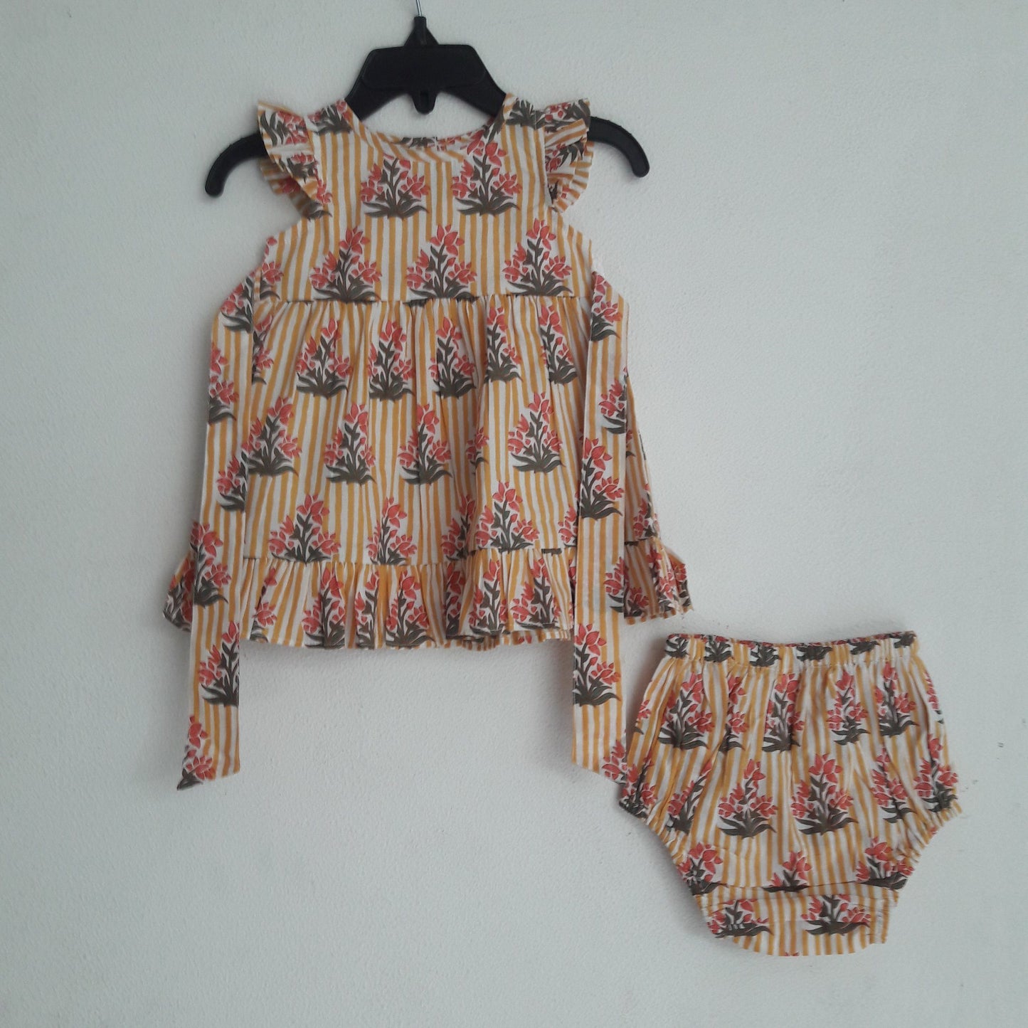 Ruffle Sleeves Floral & Stripes Dress With Matching Diaper Cover Dress Yo Baby Wholesale