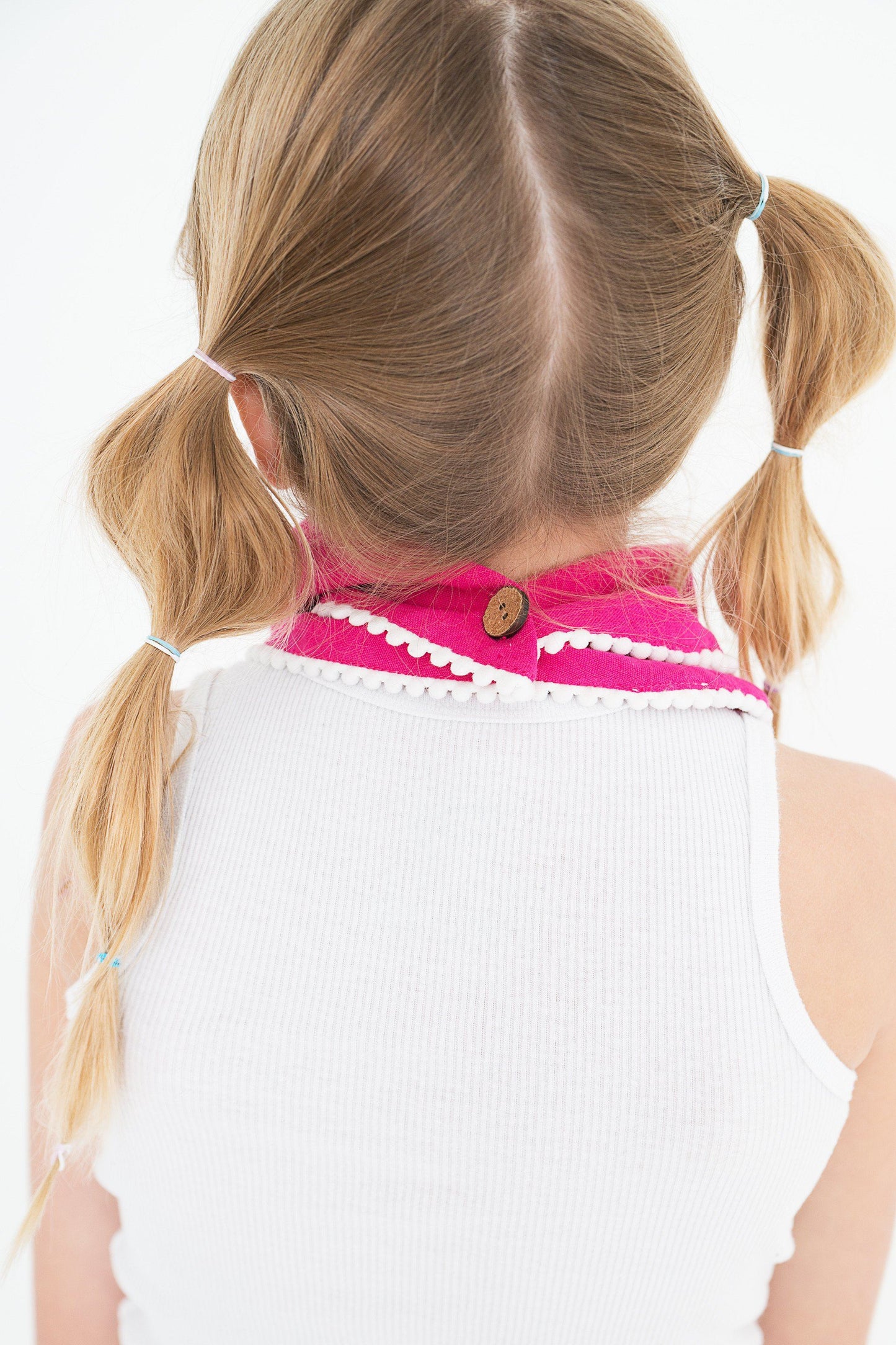 Set of 3 Pom-Pom Lace Scarf/Bib Scarf/Bib Yo Baby Wholesale