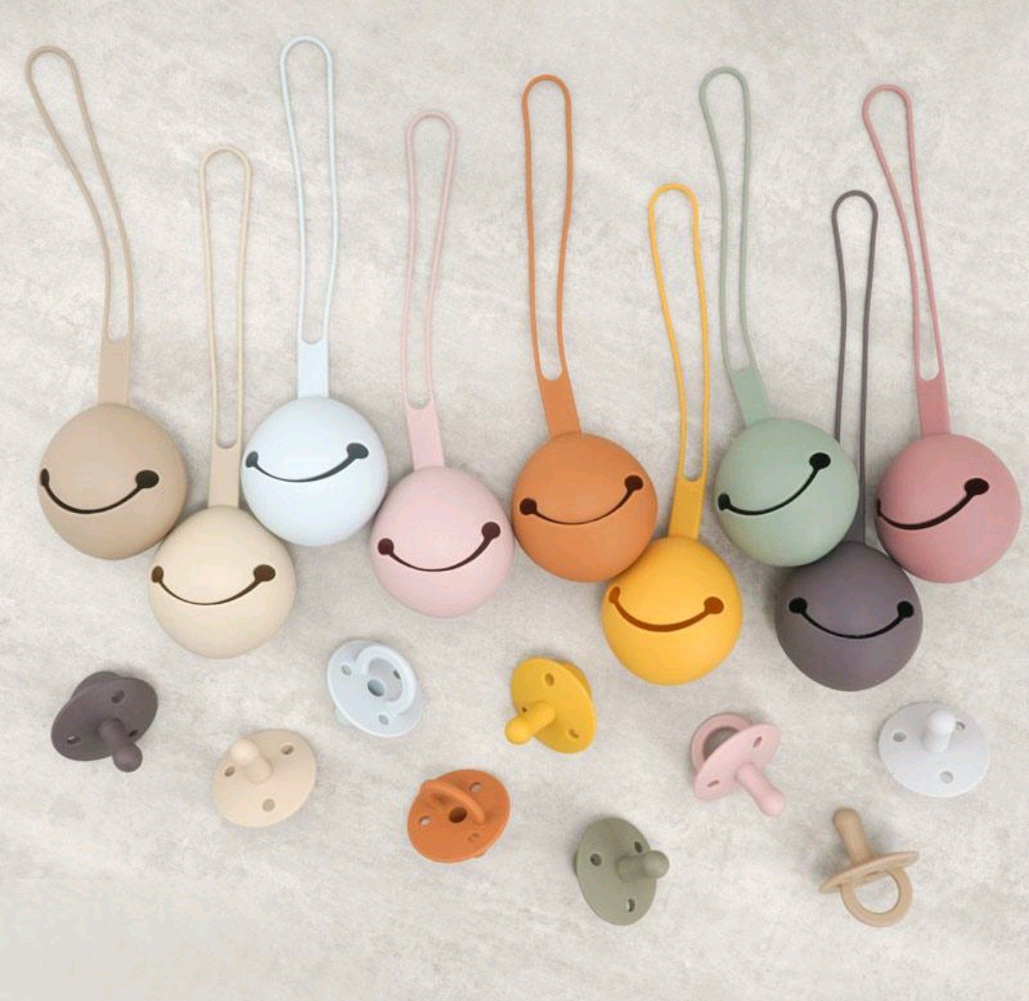 Silicone Pacifier + Pacifier Clip + Pacifier Holder - Set of 3 Feeding Set Yo Baby Wholesale