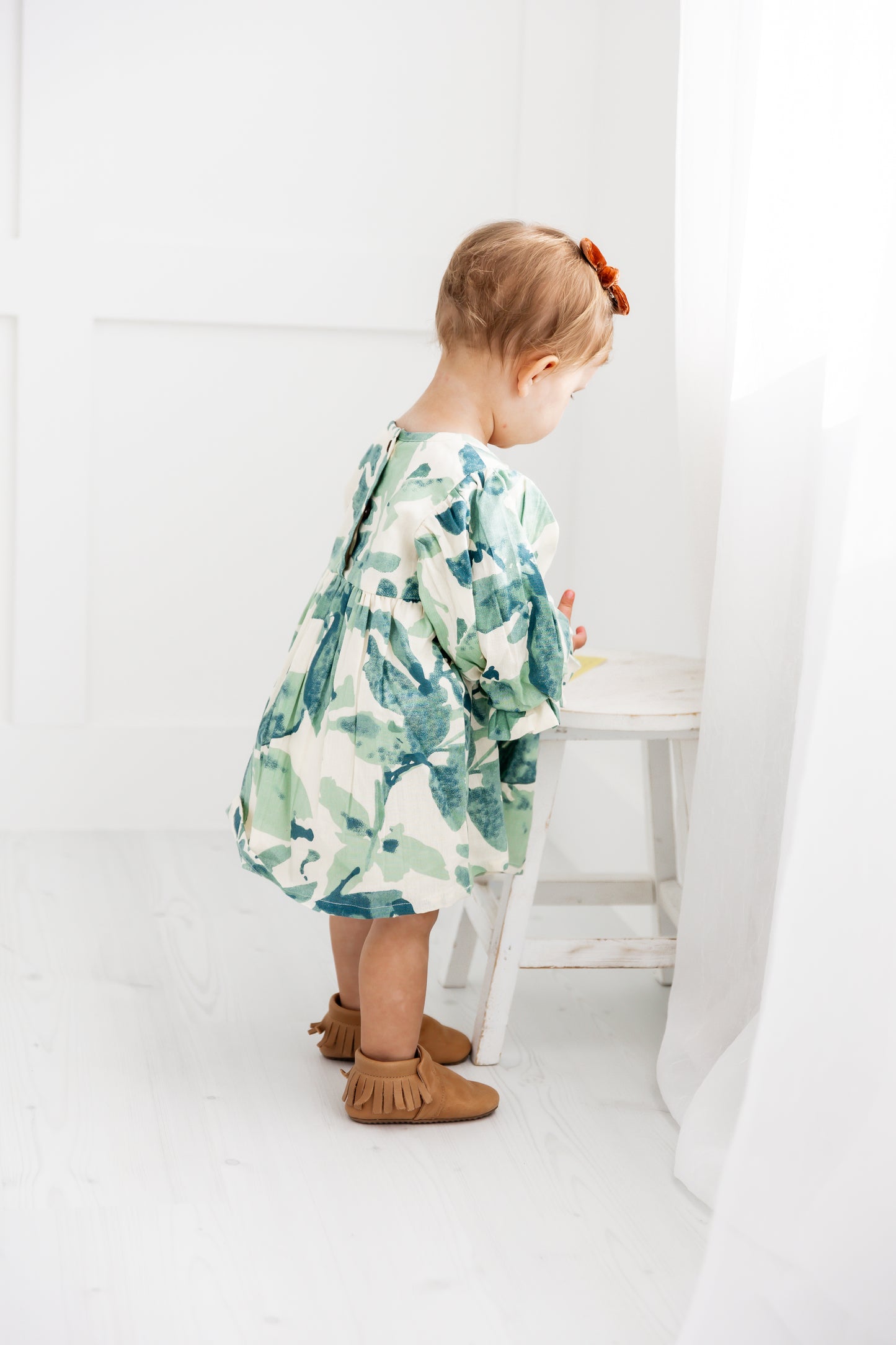 Sage-Green Leaf Printed Sleeve Gathered Dress