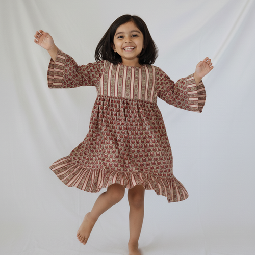 Bella Bee Dress – Sage, Infant to Tween, Cotton, Bell Sleeves, Contrast Fabric, Coconut Buttons