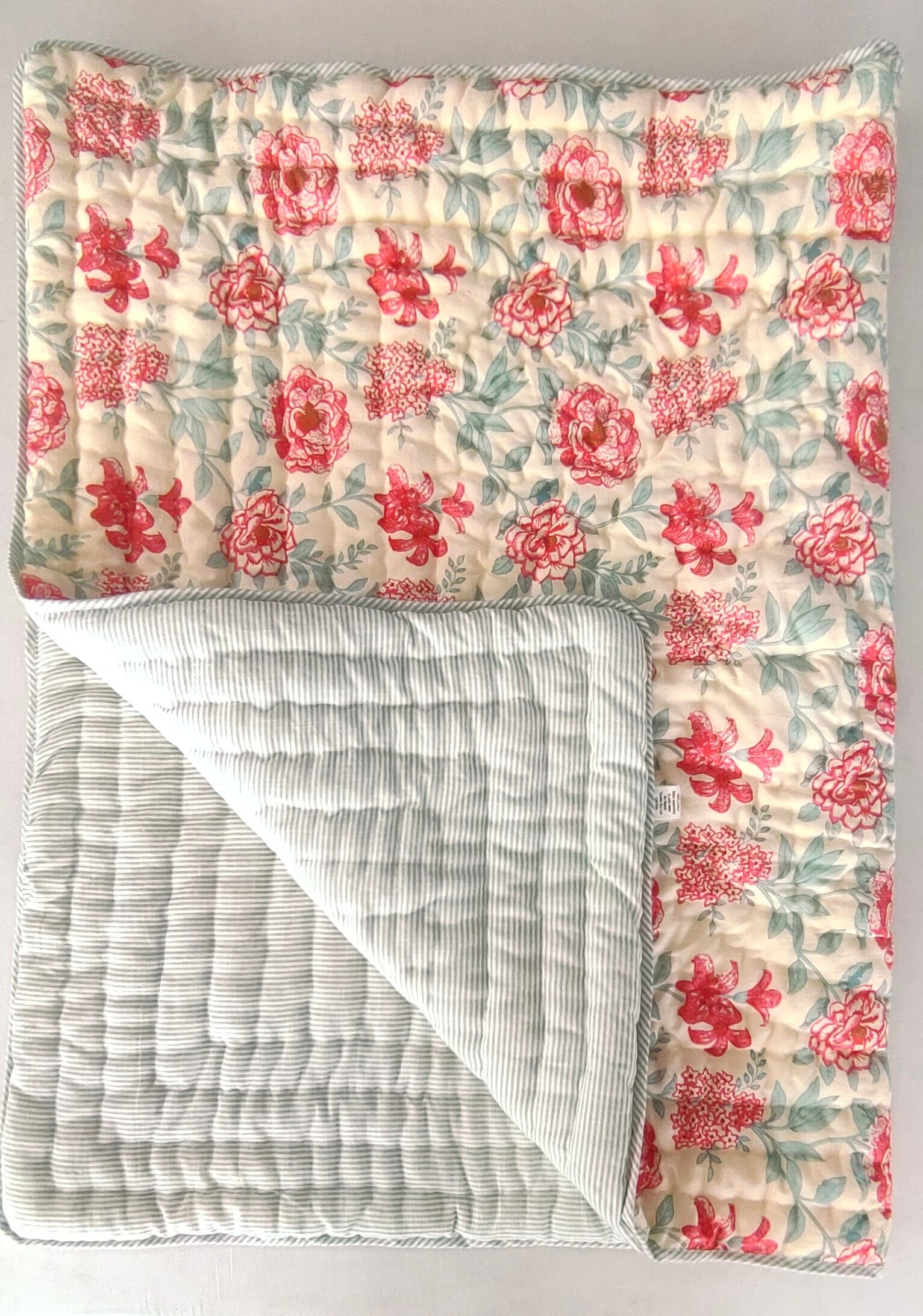 Reversible Rose Quilted Blanket Blanket Yo Baby India 