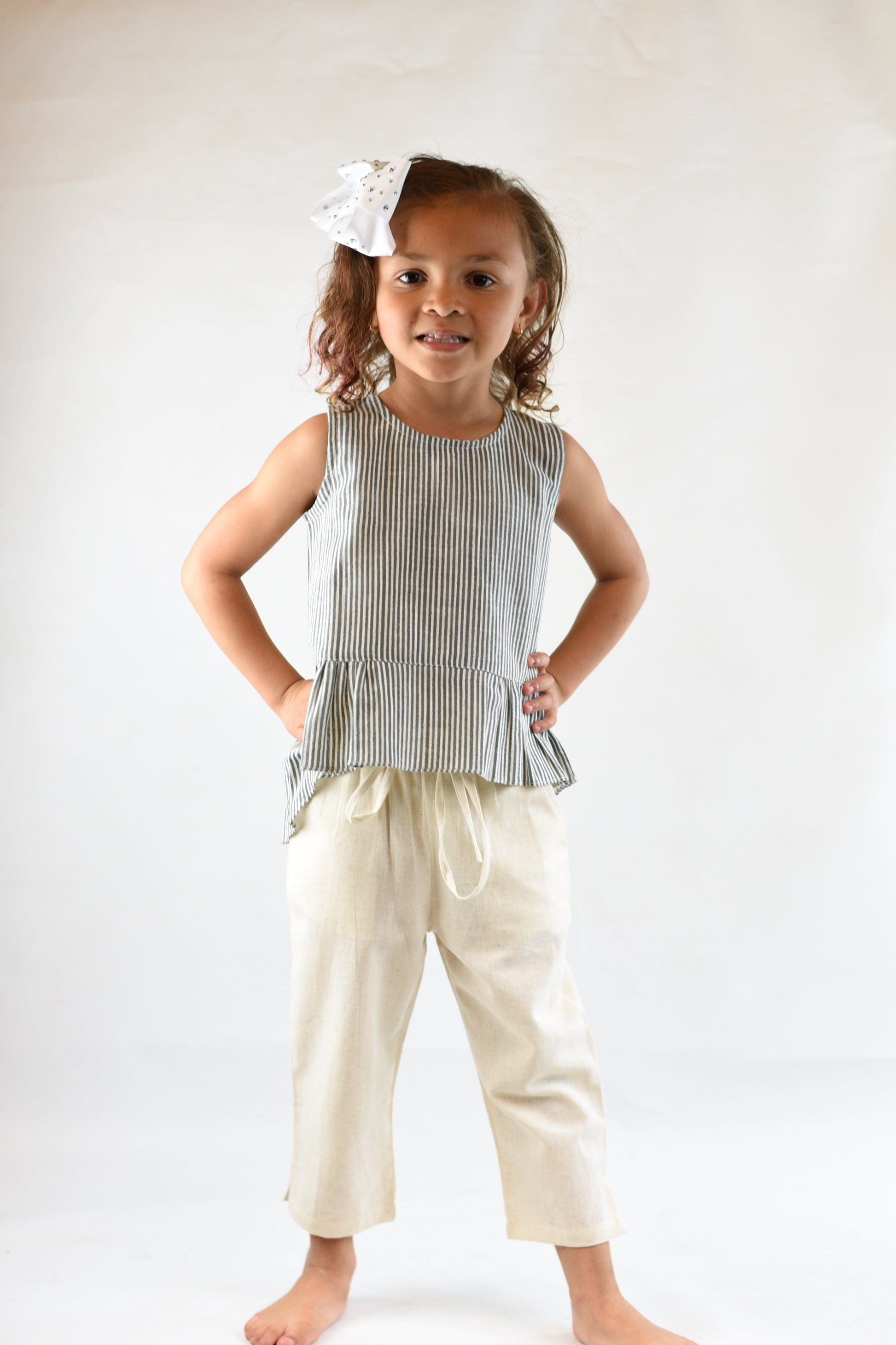 Yo Baby Grey Pinstripe High-Low Top Drawstring Cropped Pants Set