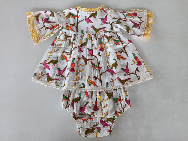 Off-White Multicolor Brid Print Bell Sleeve Dress & Diaper Cover romper Yo Baby Wholesale 