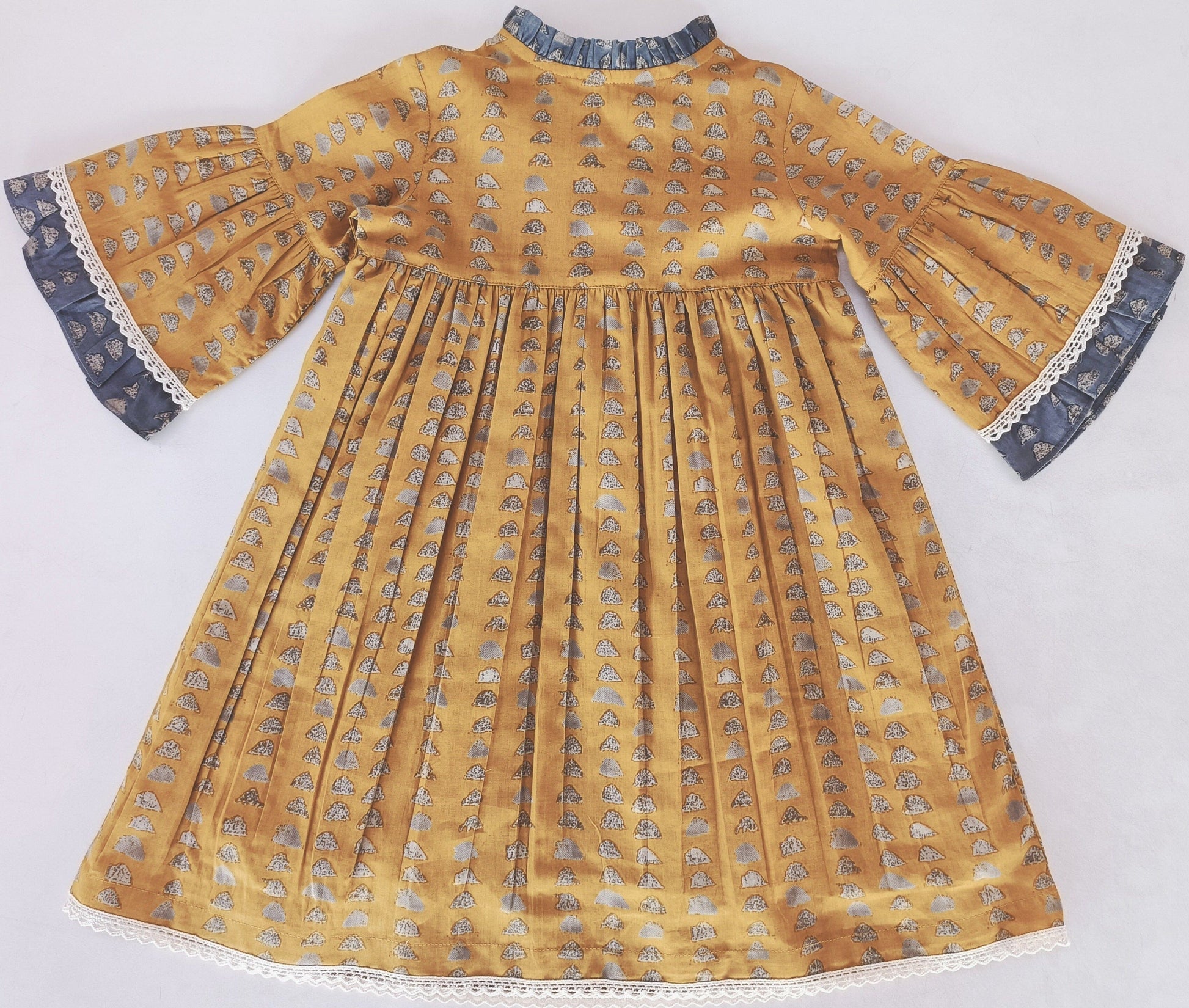 Printed Bell-Sleeves Neck Ruffle Dress Dress Yo Baby India 