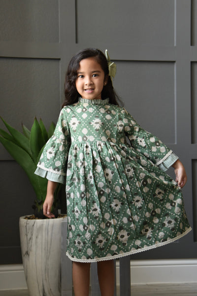 Yura Toddler Girls' Puff Sleeve Ruffle Dress | Boot Barn